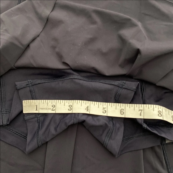 Lululemon Women's Lost In Pace Skirt / Skort Navy Size 2 Stretch Luxtreme - Picture 10 of 11